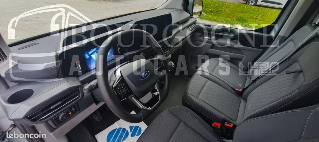ford-transit-custom-fourgon-280-l2h1-limited-136ch-bvm-image-lh2p-4